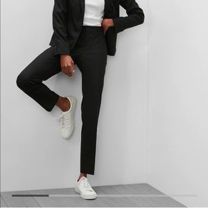 Banana Republic Factory Ryan Classic Black Straight Pant NWT Size 2